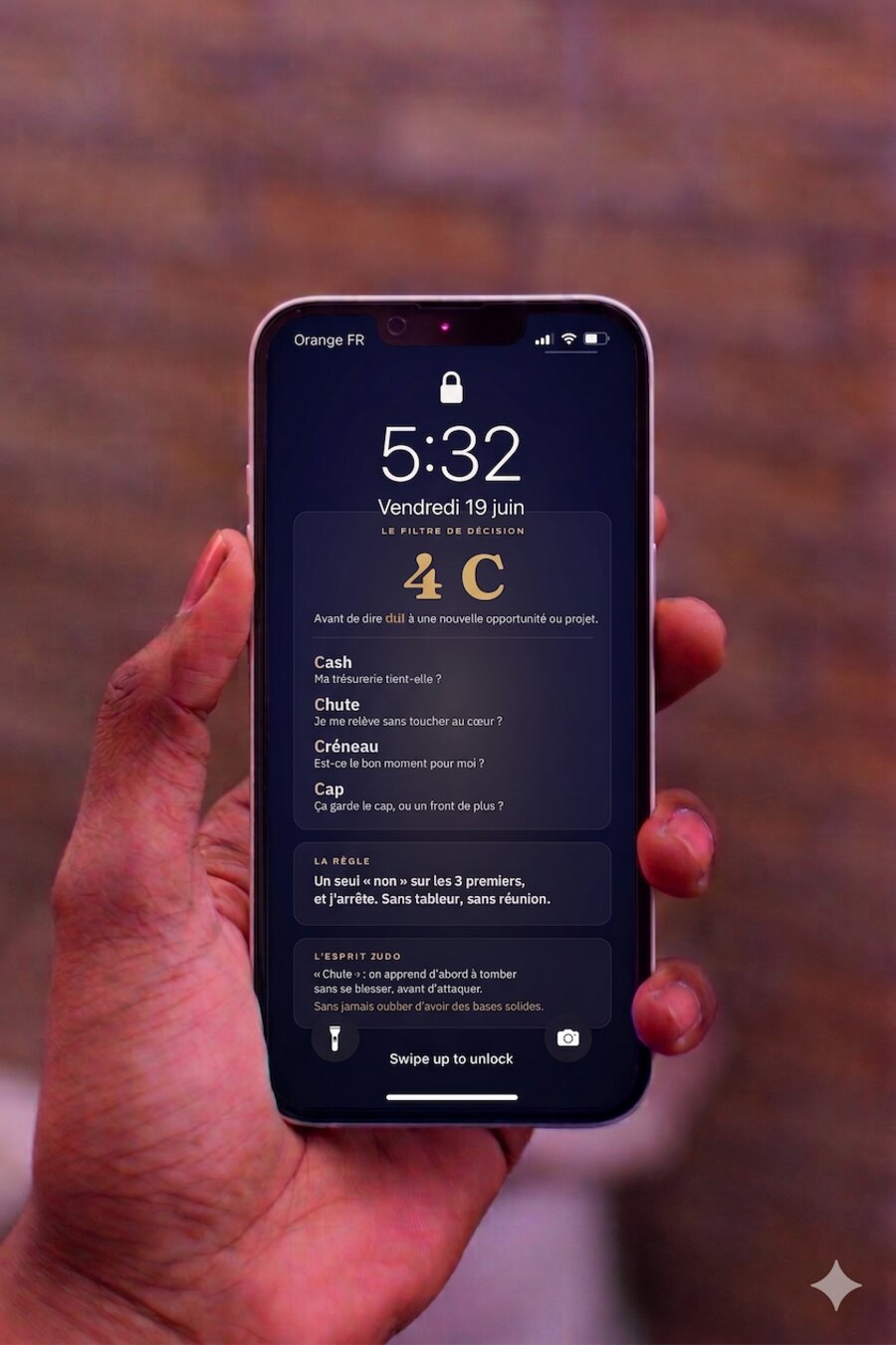 Le filtre des 4 C en fond d'écran d'iPhone
